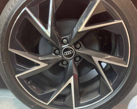 Красный Ауди Q5 e-tron, объемом двигателя 0 л и пробегом 37 тыс. км за 33900 $, фото 45 на Automoto.ua