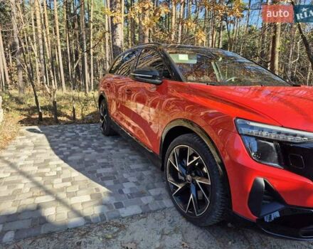 Красный Ауди Q5 e-tron, объемом двигателя 0 л и пробегом 47 тыс. км за 35000 $, фото 2 на Automoto.ua