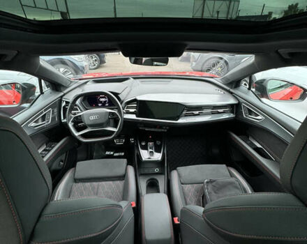 Червоний Ауді Q5 e-tron, об'ємом двигуна 0 л та пробігом 13 тис. км за 33900 $, фото 30 на Automoto.ua