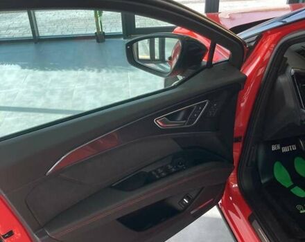 Красный Ауди Q5 e-tron, объемом двигателя 0 л и пробегом 13 тыс. км за 33900 $, фото 13 на Automoto.ua