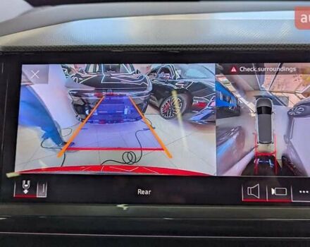 Красный Ауди Q5 e-tron, объемом двигателя 0 л и пробегом 31 тыс. км за 34050 $, фото 30 на Automoto.ua