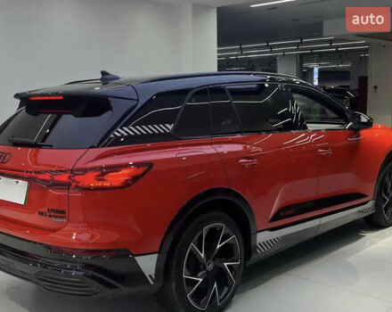 Красный Ауди Q5 e-tron, объемом двигателя 0 л и пробегом 13 тыс. км за 33000 $, фото 5 на Automoto.ua