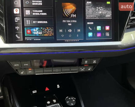 Красный Ауди Q5 e-tron, объемом двигателя 0 л и пробегом 13 тыс. км за 33000 $, фото 9 на Automoto.ua