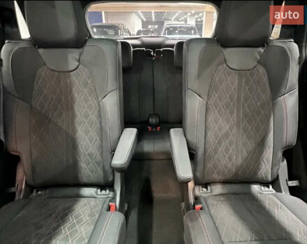 Красный Ауди Q5 e-tron, объемом двигателя 0 л и пробегом 13 тыс. км за 33000 $, фото 8 на Automoto.ua