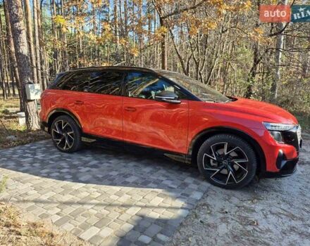 Красный Ауди Q5 e-tron, объемом двигателя 0 л и пробегом 47 тыс. км за 35000 $, фото 3 на Automoto.ua