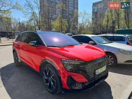Ауди Q5 e-tron 2022 в Днепре (Днепропетровске) на Automoto.ua Красный Ауди Q5 e-tron, объемом двигателя 0 л и пробегом 22 тыс. км за 33777 $, фото 1 на Automoto.ua