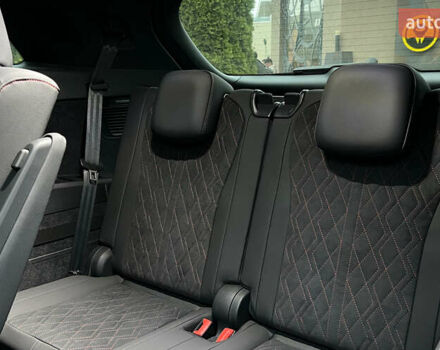 Серый Ауди Q5 e-tron, объемом двигателя 0 л и пробегом 1 тыс. км за 40500 $, фото 25 на Automoto.ua