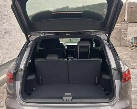 Серый Ауди Q5 e-tron, объемом двигателя 0 л и пробегом 1 тыс. км за 41999 $, фото 27 на Automoto.ua