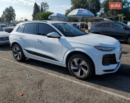 Білий Ауді Q6 e-tron, об'ємом двигуна 0 л та пробігом 4 тис. км за 35000 $, фото 3 на Automoto.ua