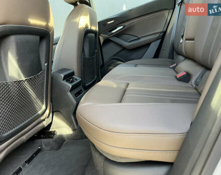 Белый Ауди Q6 e-tron, объемом двигателя 0 л и пробегом 13 тыс. км за 77300 $, фото 25 на Automoto.ua