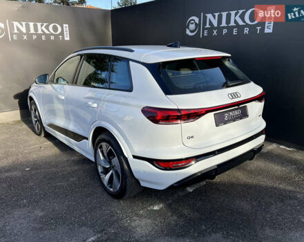 Белый Ауди Q6 e-tron, объемом двигателя 0 л и пробегом 13 тыс. км за 77300 $, фото 6 на Automoto.ua