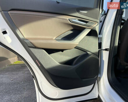 Белый Ауди Q6 e-tron, объемом двигателя 0 л и пробегом 13 тыс. км за 77300 $, фото 29 на Automoto.ua