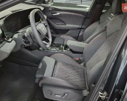 купить новое авто Ауди Q6 e-tron 2025 года от официального дилера Порше Захід Ауди фото