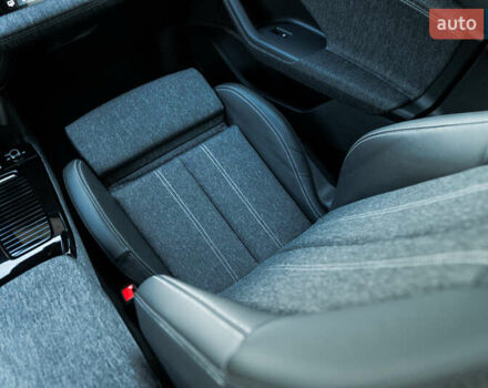 Серый Ауди Q6 e-tron, объемом двигателя 0 л и пробегом 21 тыс. км за 77000 $, фото 39 на Automoto.ua