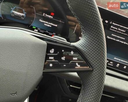 Серый Ауди Q6 e-tron, объемом двигателя 0 л и пробегом 4 тыс. км за 84900 $, фото 25 на Automoto.ua