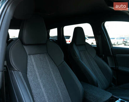 Серый Ауди Q6 e-tron, объемом двигателя 0 л и пробегом 21 тыс. км за 77000 $, фото 35 на Automoto.ua