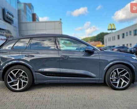 Сірий Ауді Q6 e-tron, об'ємом двигуна 0 л та пробігом 6 тис. км за 79700 $, фото 2 на Automoto.ua