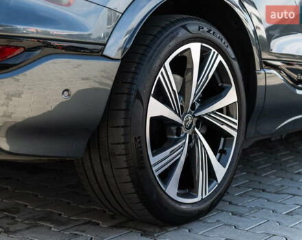 Серый Ауди Q6 e-tron, объемом двигателя 0 л и пробегом 21 тыс. км за 77000 $, фото 16 на Automoto.ua