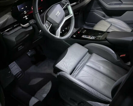 Серый Ауди Q6 e-tron, объемом двигателя 0 л и пробегом 1 тыс. км за 75000 $, фото 31 на Automoto.ua