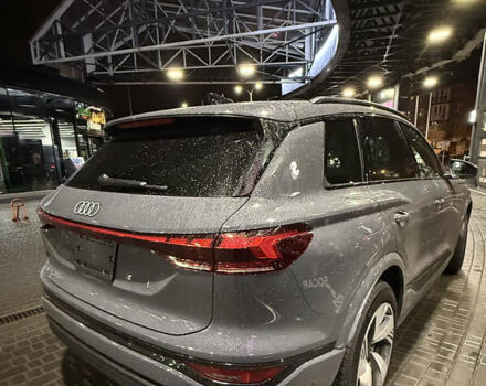 Серый Ауди Q6 e-tron, объемом двигателя 0 л и пробегом 1 тыс. км за 75000 $, фото 7 на Automoto.ua