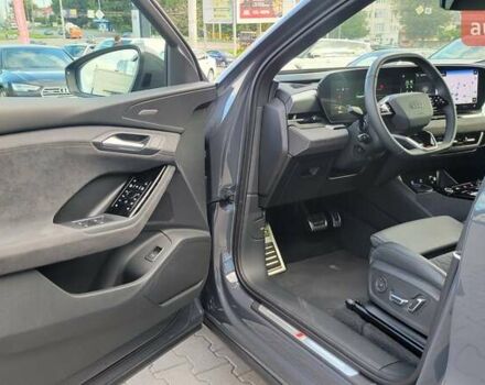 Сірий Ауді Q6 e-tron, об'ємом двигуна 0 л та пробігом 6 тис. км за 79700 $, фото 23 на Automoto.ua