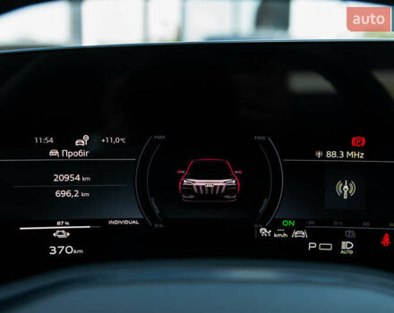 Серый Ауди Q6 e-tron, объемом двигателя 0 л и пробегом 21 тыс. км за 77000 $, фото 47 на Automoto.ua