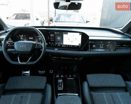 Серый Ауди Q6 e-tron, объемом двигателя 0 л и пробегом 21 тыс. км за 77000 $, фото 22 на Automoto.ua
