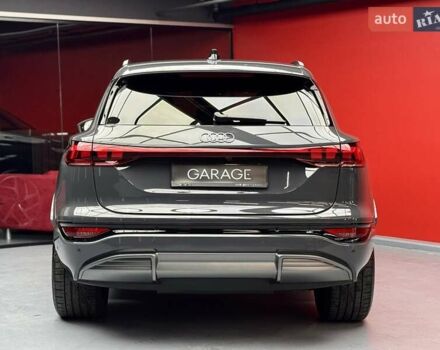Сірий Ауді Q6 e-tron, об'ємом двигуна 0 л та пробігом 5 тис. км за 84900 $, фото 16 на Automoto.ua