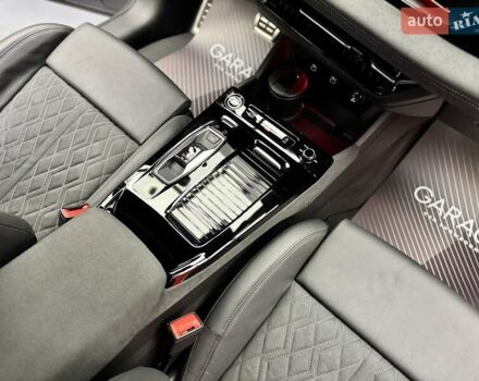Сірий Ауді Q6 e-tron, об'ємом двигуна 0 л та пробігом 5 тис. км за 84900 $, фото 74 на Automoto.ua