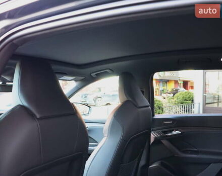 Серый Ауди Q6 e-tron, объемом двигателя 0 л и пробегом 1 тыс. км за 76900 $, фото 35 на Automoto.ua