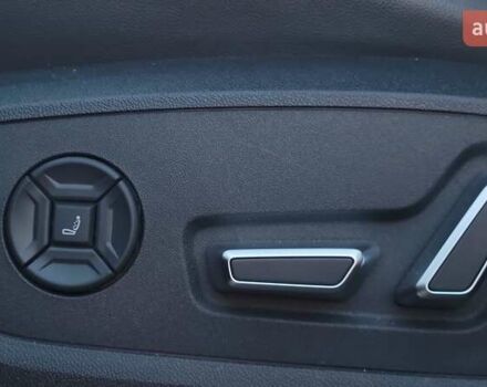 Сірий Ауді Q6 e-tron, об'ємом двигуна 0 л та пробігом 6 тис. км за 79700 $, фото 26 на Automoto.ua