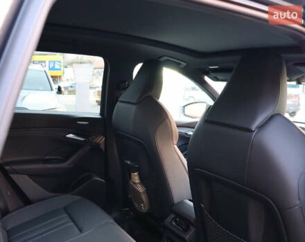 Серый Ауди Q6 e-tron, объемом двигателя 0 л и пробегом 1 тыс. км за 76900 $, фото 44 на Automoto.ua