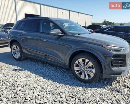 Серый Ауди Q6 e-tron, объемом двигателя 0 л и пробегом 2 тыс. км за 13000 $, фото 3 на Automoto.ua