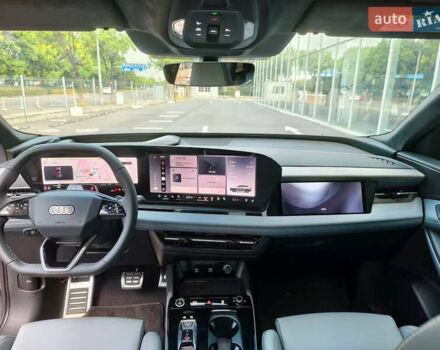 Сірий Ауді Q6 e-tron, об'ємом двигуна 0 л та пробігом 5 тис. км за 51800 $, фото 8 на Automoto.ua