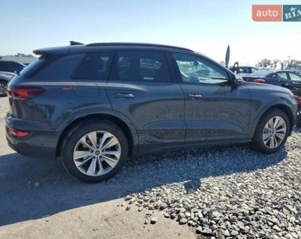 Серый Ауди Q6 e-tron, объемом двигателя 0 л и пробегом 2 тыс. км за 13000 $, фото 2 на Automoto.ua