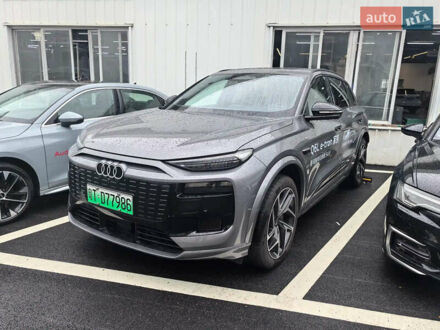Сірий Ауді Q6 e-tron, об'ємом двигуна 0 л та пробігом 5 тис. км за 51800 $, фото 1 на Automoto.ua