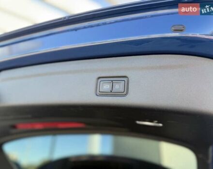 Синий Ауди Q6 e-tron, объемом двигателя 0 л и пробегом 8 тыс. км за 76500 $, фото 22 на Automoto.ua