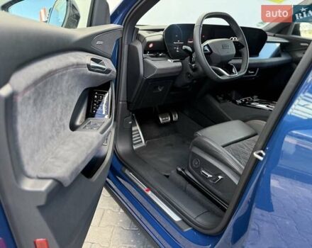 Синий Ауди Q6 e-tron, объемом двигателя 0 л и пробегом 8 тыс. км за 76500 $, фото 20 на Automoto.ua