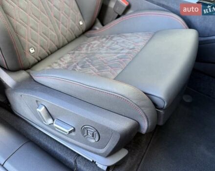 Синий Ауди Q6 e-tron, объемом двигателя 0 л и пробегом 8 тыс. км за 76500 $, фото 37 на Automoto.ua