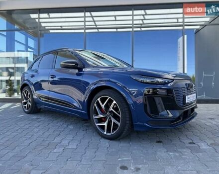 Синий Ауди Q6 e-tron, объемом двигателя 0 л и пробегом 8 тыс. км за 76500 $, фото 2 на Automoto.ua