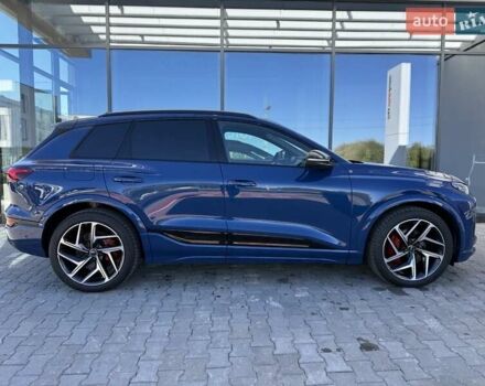 Синий Ауди Q6 e-tron, объемом двигателя 0 л и пробегом 8 тыс. км за 76500 $, фото 6 на Automoto.ua