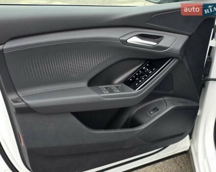 Ауди Q6L e-tron, объемом двигателя 0 л и пробегом 1 тыс. км за 54900 $, фото 14 на Automoto.ua