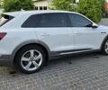 Білий Ауді Q7 e-tron, об'ємом двигуна 0 л та пробігом 30 тис. км за 41581 $, фото 5 на Automoto.ua