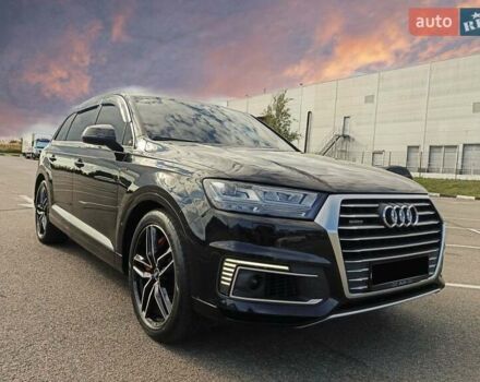 Черный Ауди Q7 e-tron, объемом двигателя 3 л и пробегом 223 тыс. км за 39888 $, фото 6 на Automoto.ua