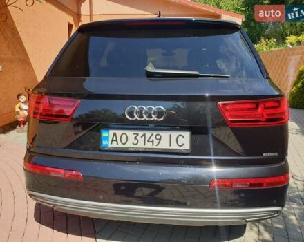 Чорний Ауді Q7 e-tron, об'ємом двигуна 3 л та пробігом 370 тис. км за 28000 $, фото 12 на Automoto.ua
