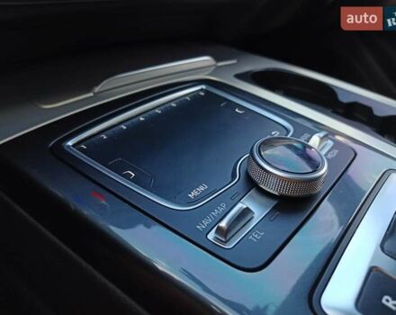 Черный Ауди Q7 e-tron, объемом двигателя 3 л и пробегом 223 тыс. км за 39888 $, фото 61 на Automoto.ua