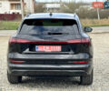 Черный Ауди Q7 e-tron, объемом двигателя 0 л и пробегом 160 тыс. км за 24614 $, фото 4 на Automoto.ua