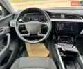 Черный Ауди Q7 e-tron, объемом двигателя 0 л и пробегом 160 тыс. км за 24160 $, фото 20 на Automoto.ua