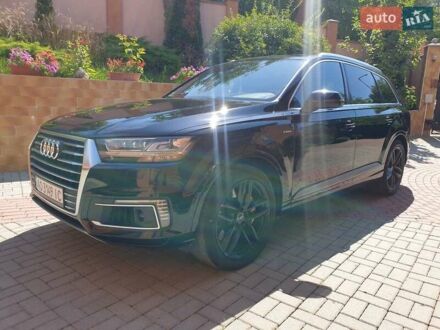 Ауді Q7 e-tron 2016 у Мукачеве на Automoto.ua Чорний Ауді Q7 e-tron, об'ємом двигуна 3 л та пробігом 370 тис. км за 28000 $, фото 1 на Automoto.ua