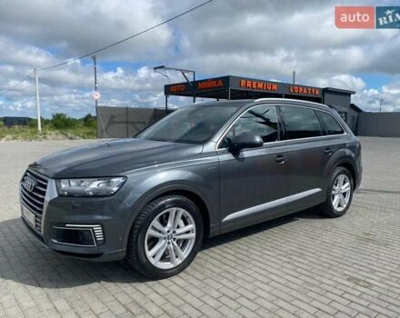 Серый Ауди Q7 e-tron, объемом двигателя 3 л и пробегом 313 тыс. км за 39900 $, фото 30 на Automoto.ua